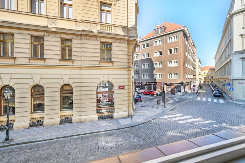 Smart & Luxury Old Town Apartment براغ المظهر الخارجي الصورة
